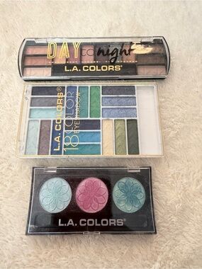 L.A. colors 3 pc eyeshadow pallet set 
Some new some EUC